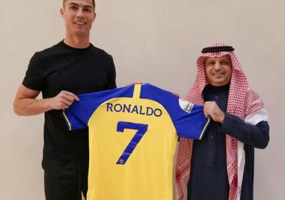 2亿年薪签约C罗，沙特是"人傻钱多"吗？|足球|c罗|足协|世界杯|利雅得