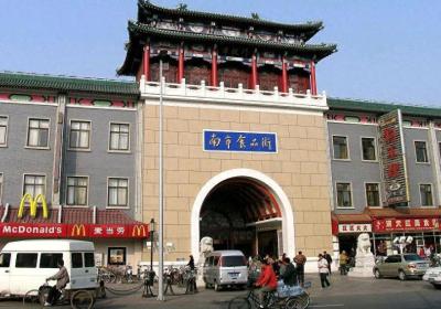 曾经人山人海的天津南市食品街，如今却一片凄凉，这到底是为什么