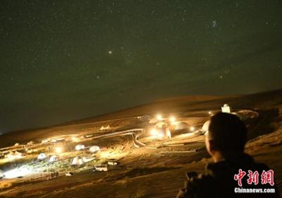 「甘快看」甘肃民勤利用暗夜星空资源打造沙漠“摘星”集群